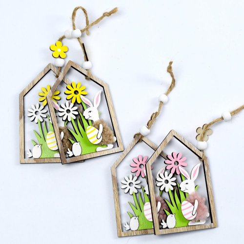 Domček záves so zajacom  drevo s/2 mix f 6.5x10.5cm