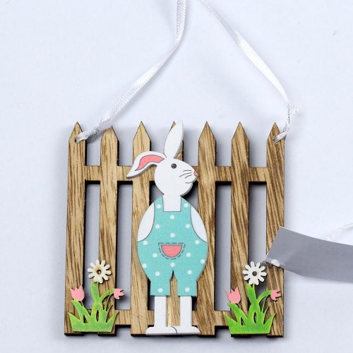 Zajac pri plote záves drevo 9x9cm