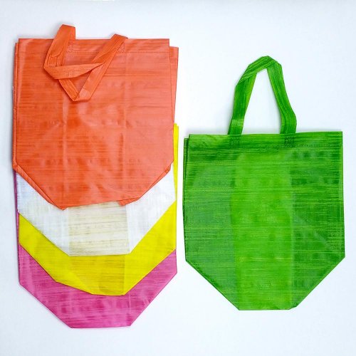 Taška summer pvc mix farba 21cmx32xh25