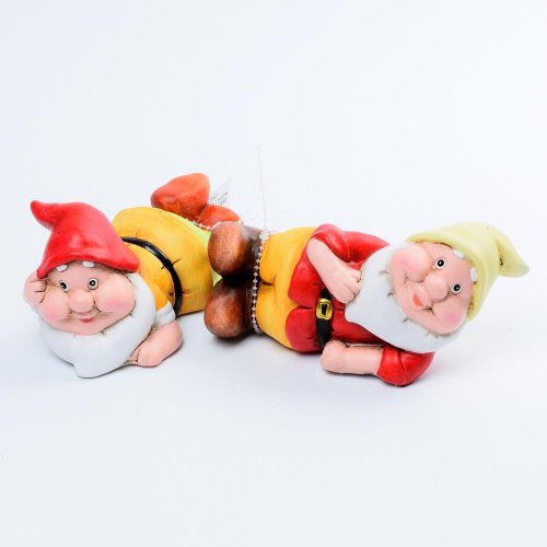 Trpaslík ležiaci keramika 15,7x7,8x8cm mix