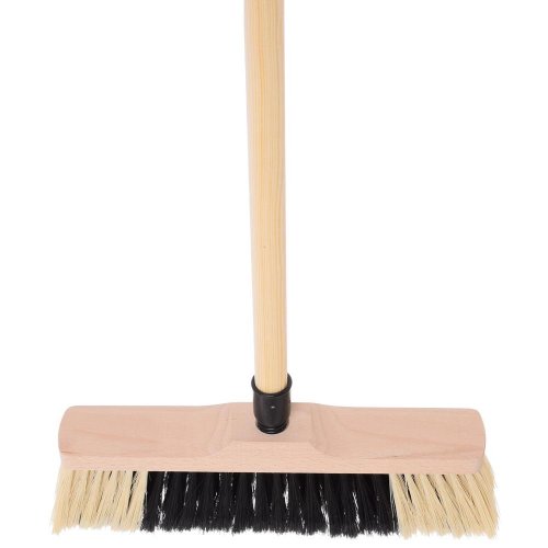 Metla/hust.štet./ s násadou