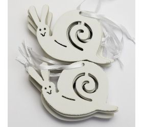 Závesná dekorácia Slimák Eva: Sada 12 ks v bielej farbe