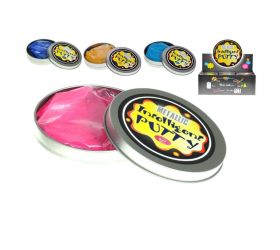 Chytrá hmota v plechovke